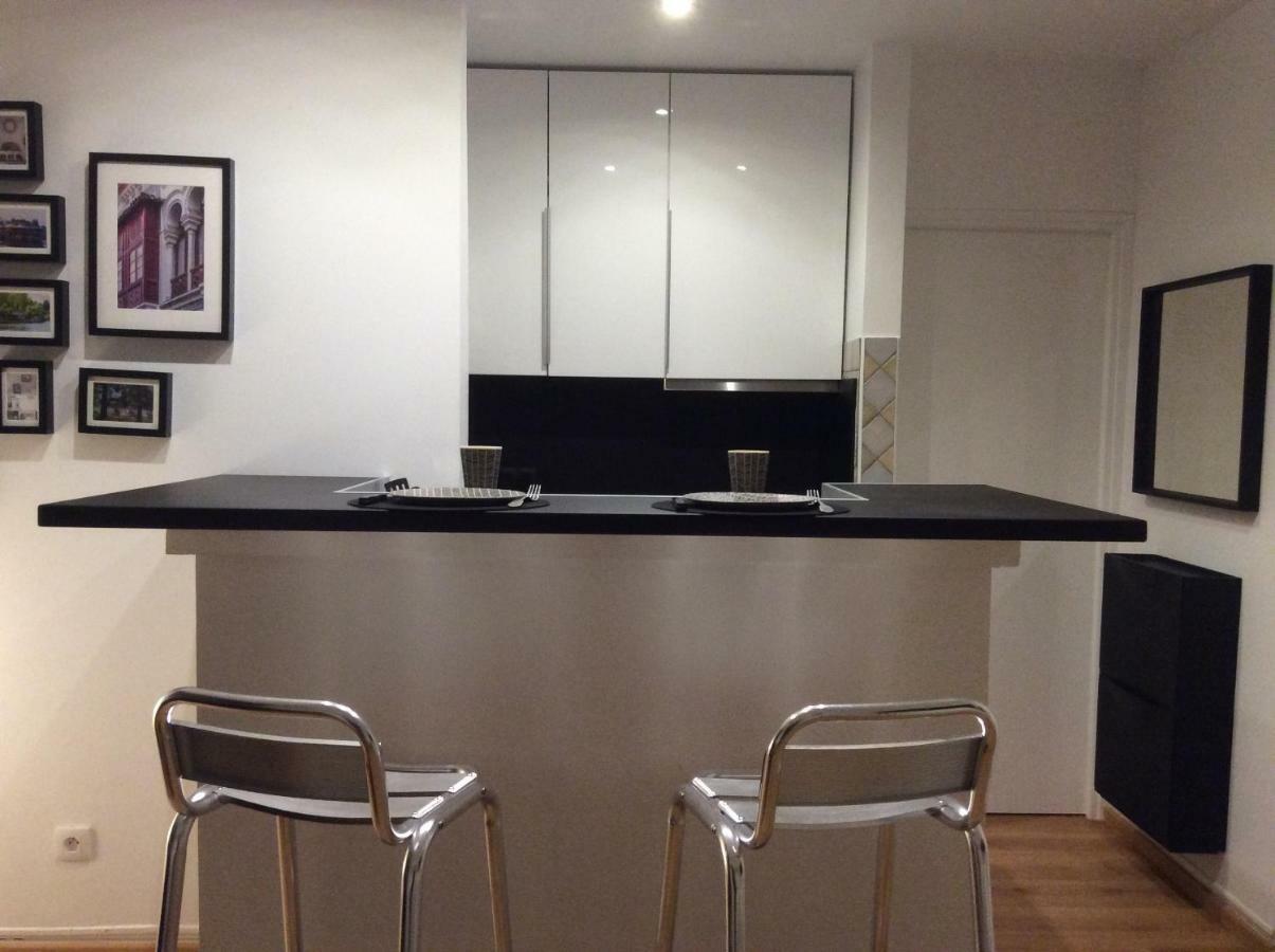Appartement Au Calme Avec Terrasse วิชี ภายนอก รูปภาพ
