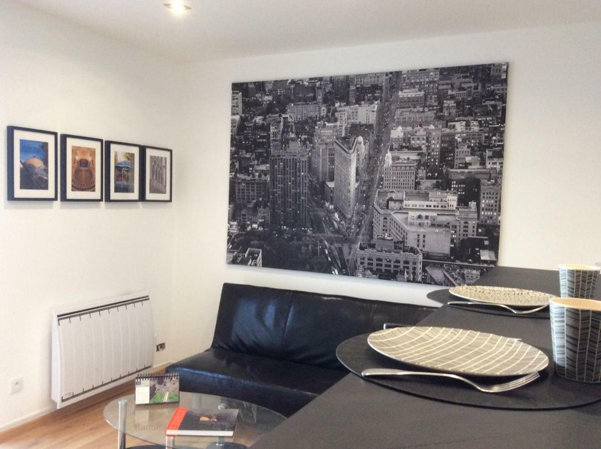Appartement Au Calme Avec Terrasse วิชี ภายนอก รูปภาพ